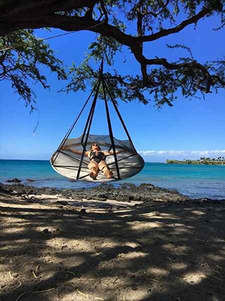 flying-saucer-hanging-chair-swing