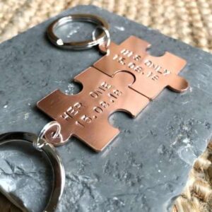 interlocking-jigsaw-puzzle-keyring